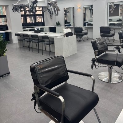 우혜살롱 성내본점