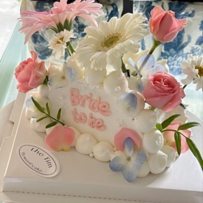 더핌플라워앤케이크