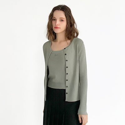 리브드버튼 라운드 가디건