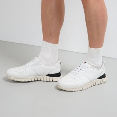 [에스콰이아/영에이지] 남성 스니커즈