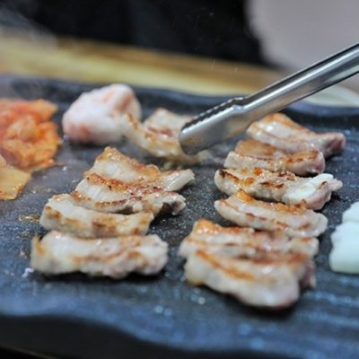 엄마손김치삼겹살