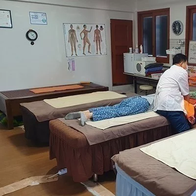 척 스파인센터_영상&쇼츠